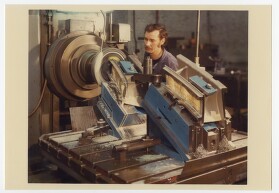 Productie van gasturbine door ACEC-Westinghouse in Gent